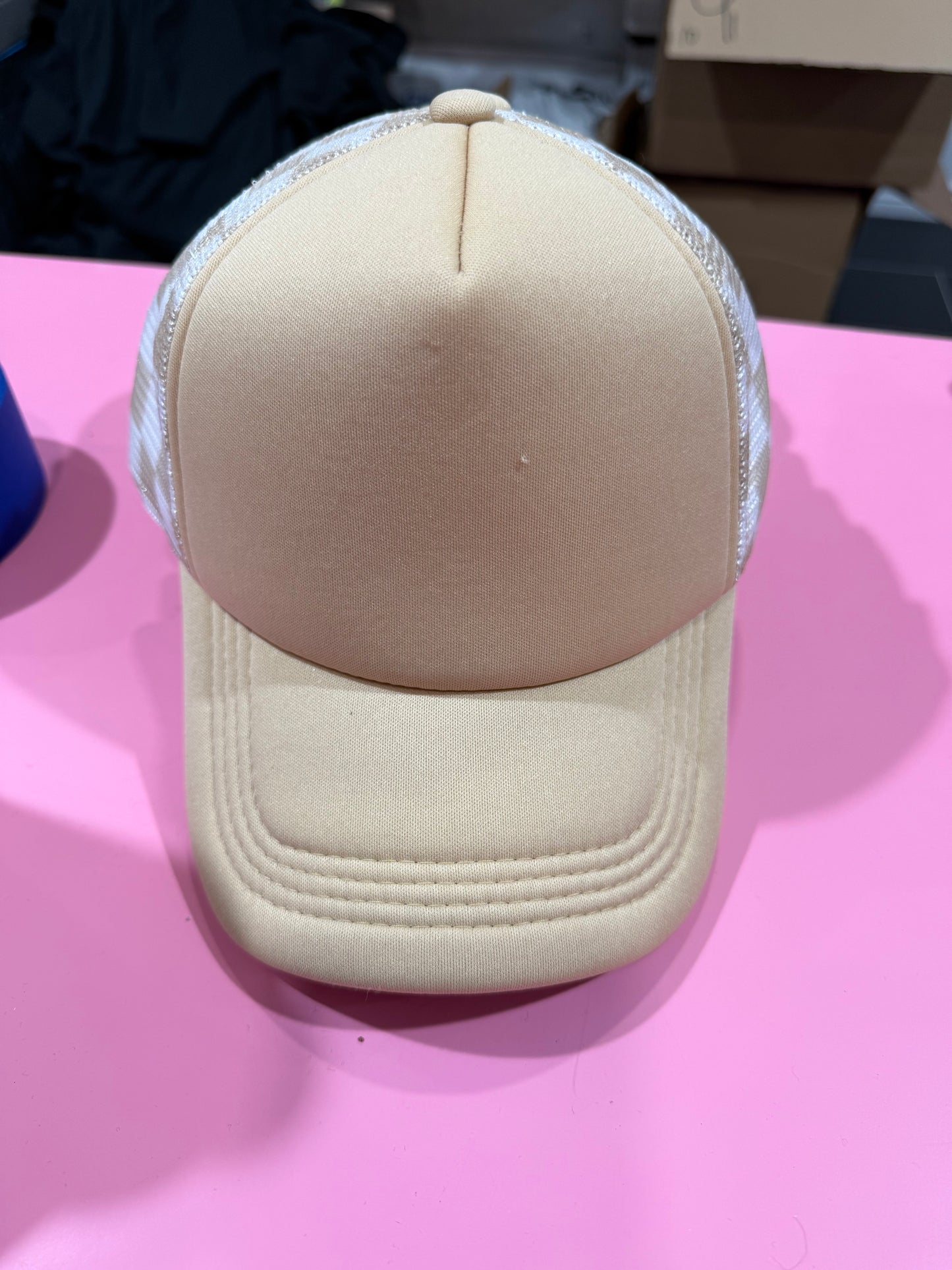 Tanned checkered non Otto